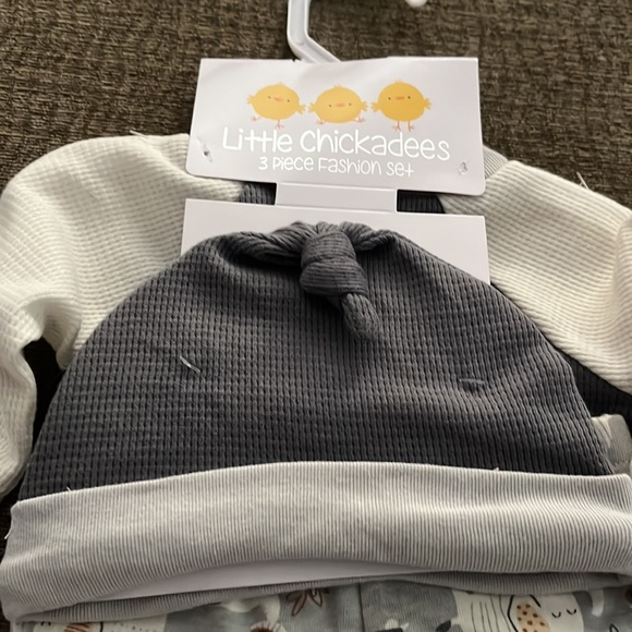 Little chickadees 3 piece baby set elephant 0-3 Months Baby Boy Girl New Born - Picture 3 of 6